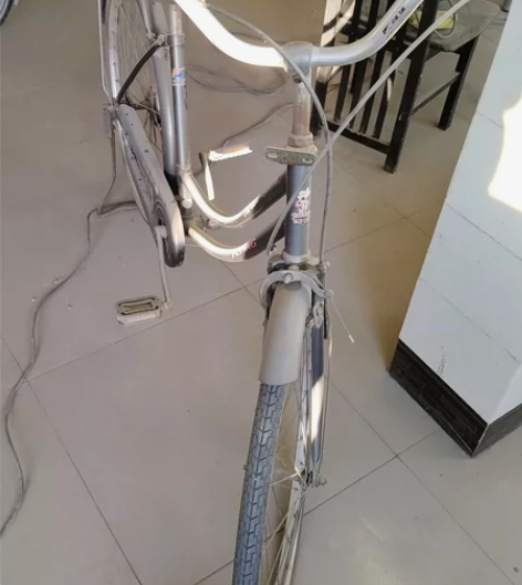 飞鸽自行车26买来4一5年了，但只骑过没多...