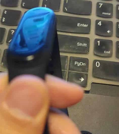 小米手环5NFC 带充电器 外观基本无划痕...