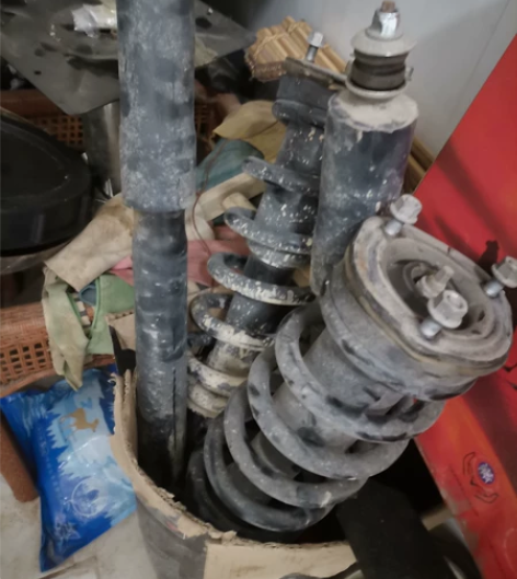 BJ40城市猎人全车减震器！拆车件！改装替...