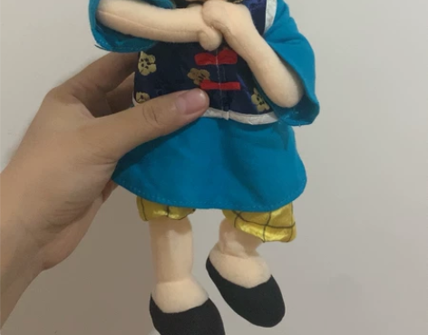 老夫子公仔，剪标的，有一点瑕疵是塑料眼上眼...