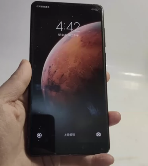 小米mix2 6+128 屏幕小色差，不影...