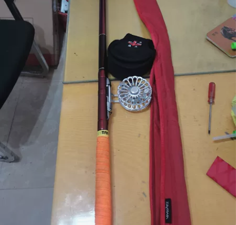 达瓦红杰克，6.3定位5.3。原袋原堵，几...