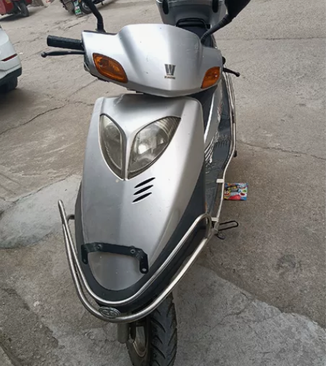 自用豪爵悦星摩托车，实表两万多公里，有合格...