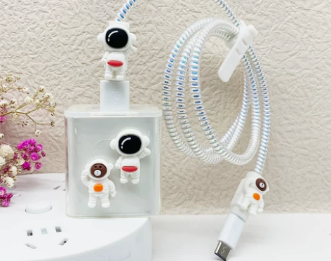 宇航员66W充电器保护头套Mate40pr...