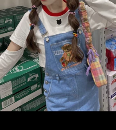 【可直拍】小熊刺绣牛仔背带裙连衣裙 全新无...