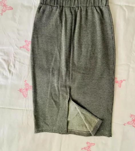 包臀裙 黑白格子 裙长及膝S～M号都可以穿...