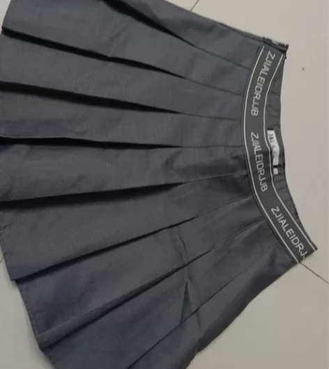 全新J##amp；amp；L百褶裙，L码，...