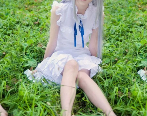 猫老师 Cosplay女装 感兴趣的话点“...