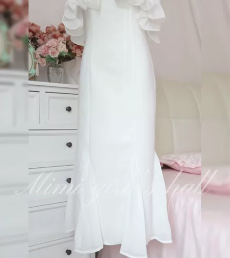 挂脖漏肩鱼尾裙 全新M码 视频为实拍视频