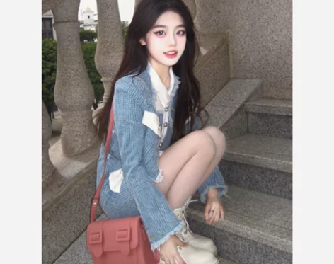 春季新款千金风设计感牛仔拼接外套女小香风辣...