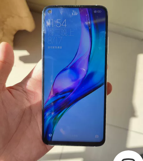 自用红米K30S至尊版，伊拉克战损成色如图...