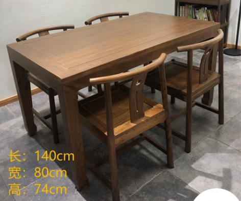 茶馆装修，实木桌加四个凳子，东西质量很好，...