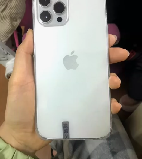 出售一台12pro美版 感兴趣的话点“我想...
