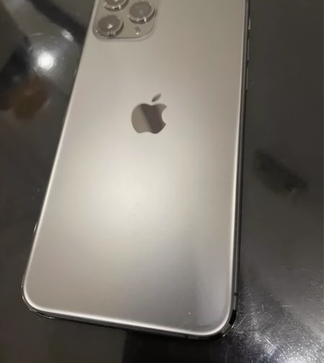 苹果11pro64g国行原封 无任何拆修...