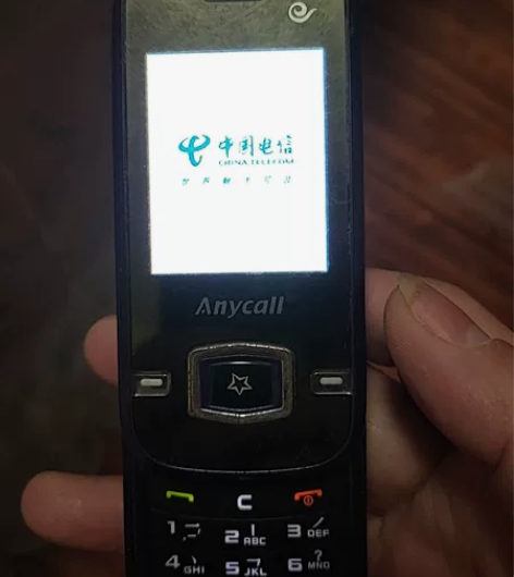 三星F299 电信手机，功能正常使用，按键...