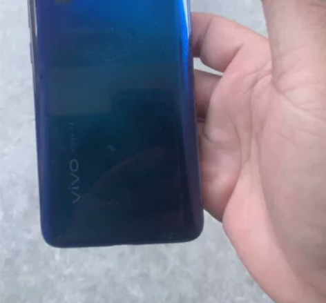 VIVO X27，8+256，功能一切正常...
