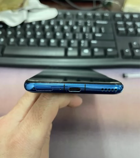 荣耀v30pro，8+128，5g。无拆无...