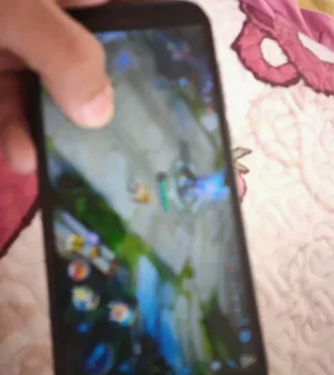 黑鲨(手机) 黑鲨 游戏手机 打王者嘎嘎牛...