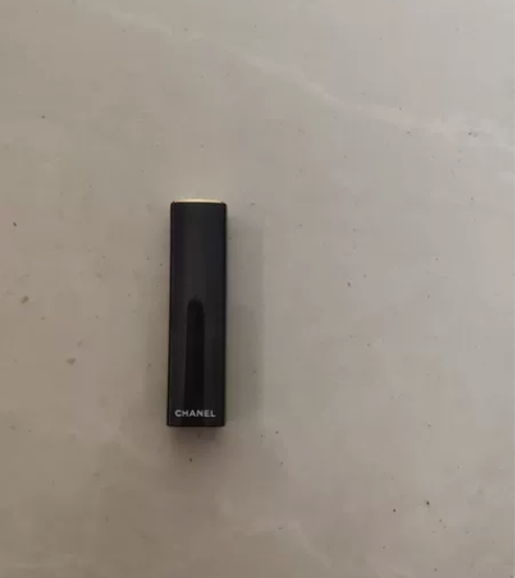 香奈儿56号口红正装，自用还剩很多，闲置低...