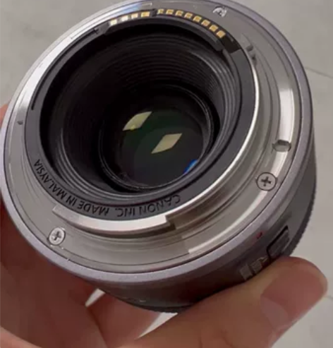 佳能RF50（f1.8)全画幅定焦镜头。 ...