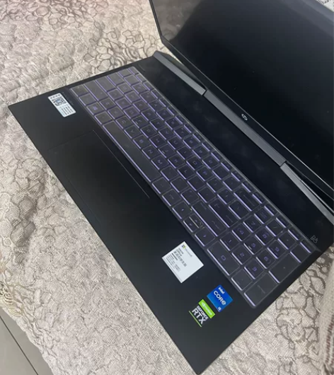 7代暗影精灵,21年9月份买的,一直自己用...