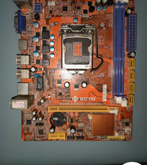 梅捷h61主板（无挡板），带两根ddr3金...