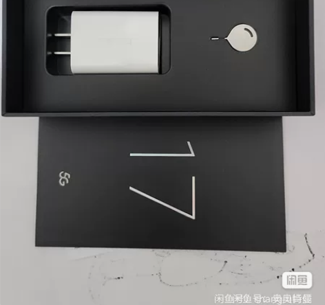 魅族17在保，屏幕后壳无划痕边框正常使用痕...