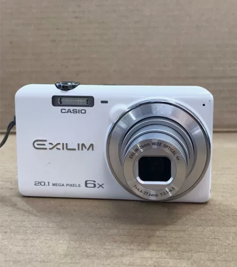卡西欧ZS30便携CCD相机 2000万像...