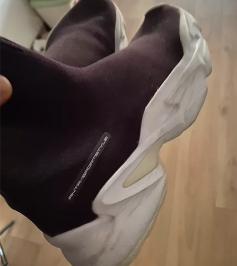 安踏运动鞋 36码 紫色 感兴趣的话点“我...