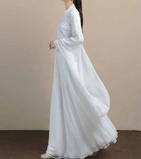表演穿过一次  很干净 宋制汉服女白色仙裙...