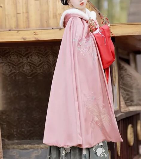 珍缕原创汉服【朝晖】长款连帽加绒加厚刺绣披...