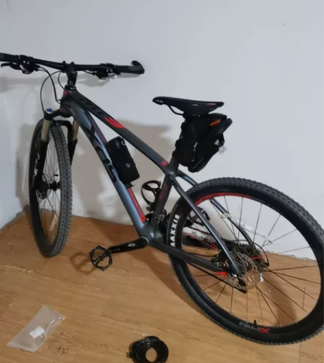 喜德盛山霸mt3 喜德盛山霸MT3，骑了两...