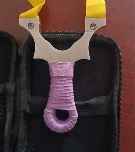 440不锈钢一体式弹弓，全新，手感极好，入...