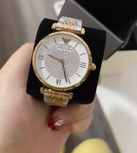 阿玛尼满天星手表，朋友原价买送我的，个人不...
