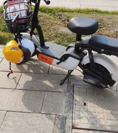 台铃电动车，8成新 上了绿牌，车管所过户感...