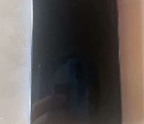 小米9se，6+128G版本，一切功能正常...