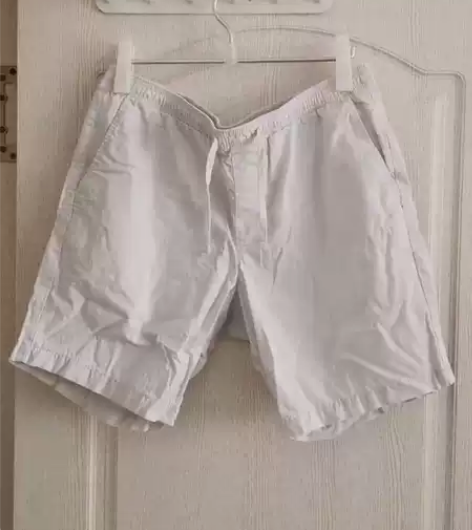 Gap，男士纯棉白色短裤，L尺码，全新 感...