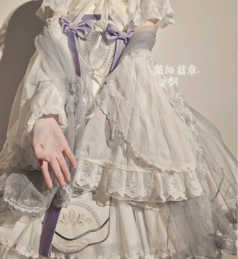 全新仅试穿带吊牌防盗扣 m码 独角兽之翼 ...