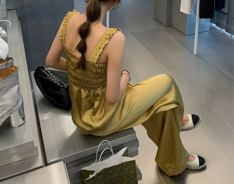 2022夏季新款港风复古高腰连体裤女薄款褶...