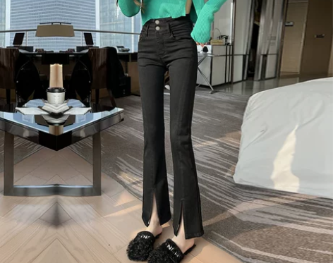纯黑色前开叉微喇牛仔裤女高腰加绒分衩小个子...