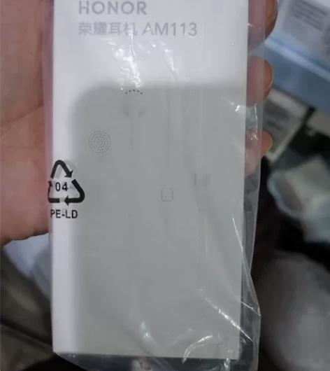 荣耀AM113耳机，USB-C插口，全新未...