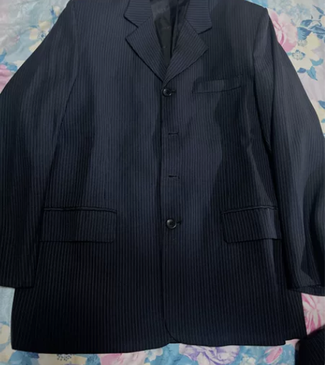 男士西装 感兴趣的话点“我想要”和我私聊吧～