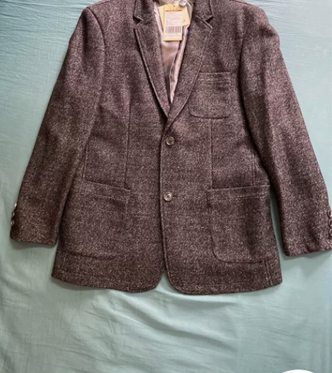 全新大码深灰色休闲西装，3XL，身高185...