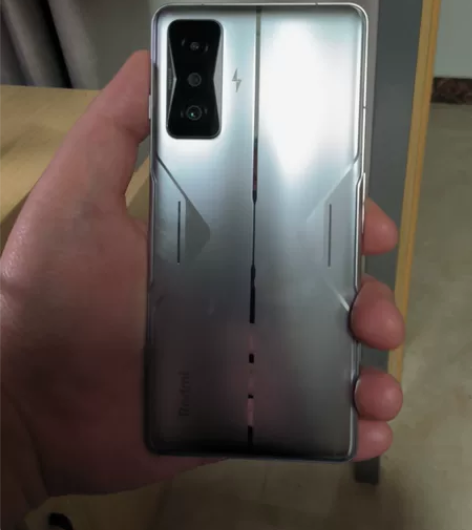 红米K50 电竞版 银翼8+128G，轻微...