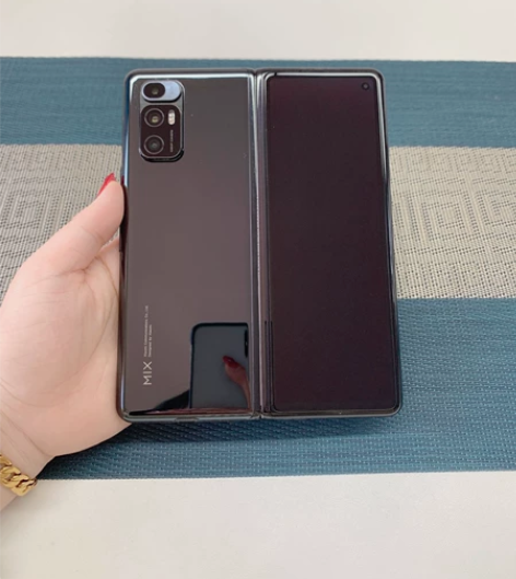 一代折叠屏!小米Mixfold黑色 12+...