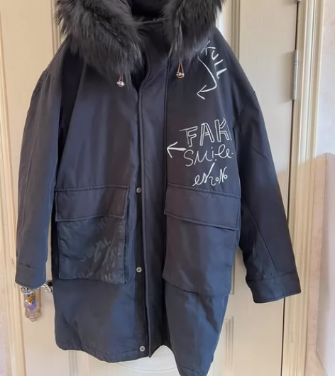 全新男士羽绒服潮服长款外套，灰黑色，不是纯...
