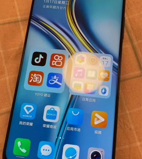 98新荣耀X20，8+128，蓝色，没有拆...