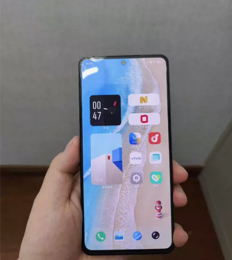 vivo s15 12+256 耀黑 成色...