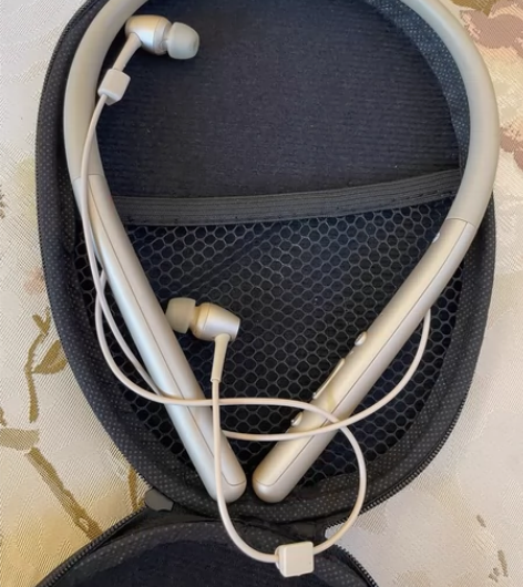 出闲置SONY/索尼WI-H700 有线耳...