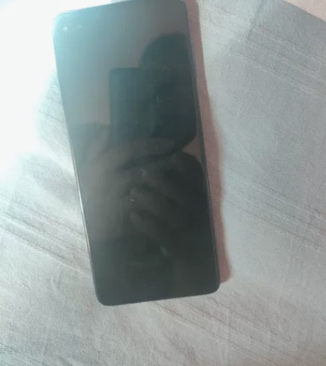 motorolaedges淘宝买的，手机进...